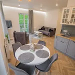Villa44 شقة سفينويتشي