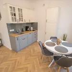 Villa44 شقة سفينويتشي