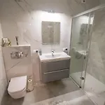 Villa44 *