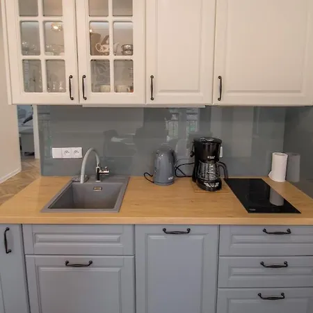 Villa44 *