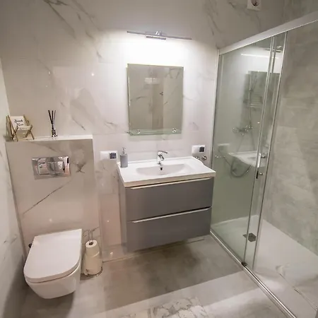 Villa44 *